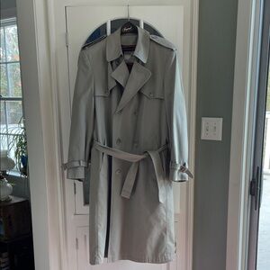 London Towne Men’s Light Gray Trench Coat size 44 Long